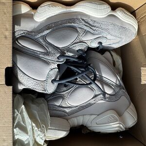 Yeezy 500 high Gray Sneakers